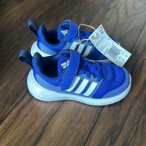 NWT Adidas FortaRun 2.0 7k toddler/little kid blue and white